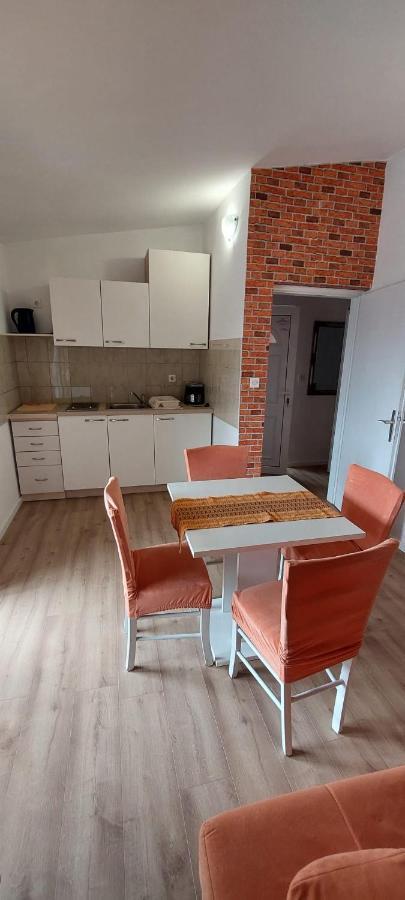 Apartments Meri ザダル エクステリア 写真
